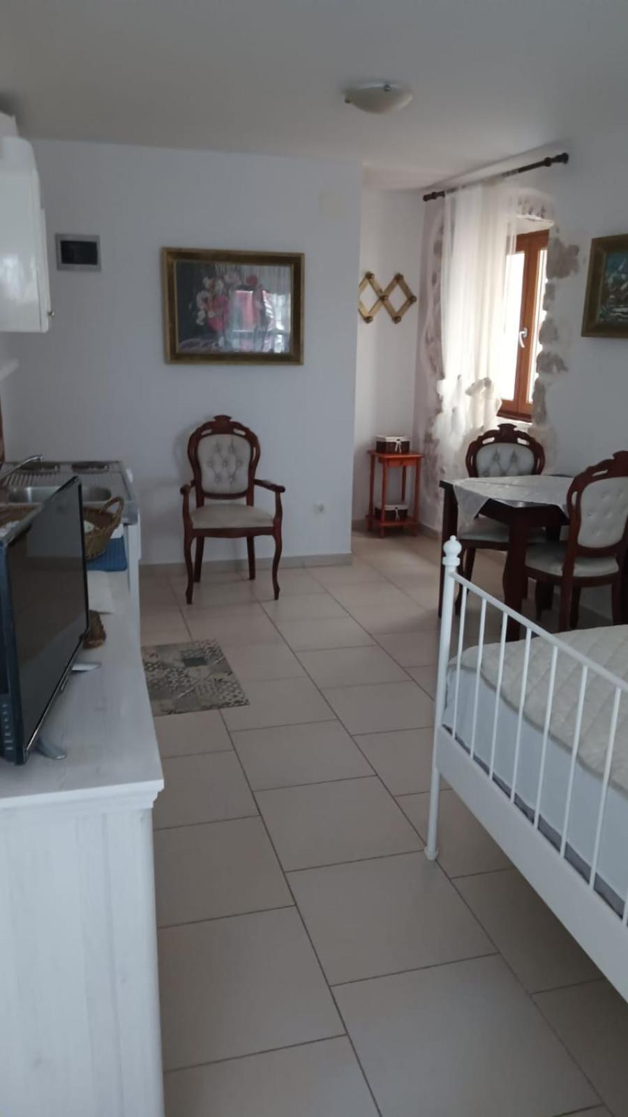 Apartment Martin - 10 Mt To The Beach 罗维尼 外观 照片