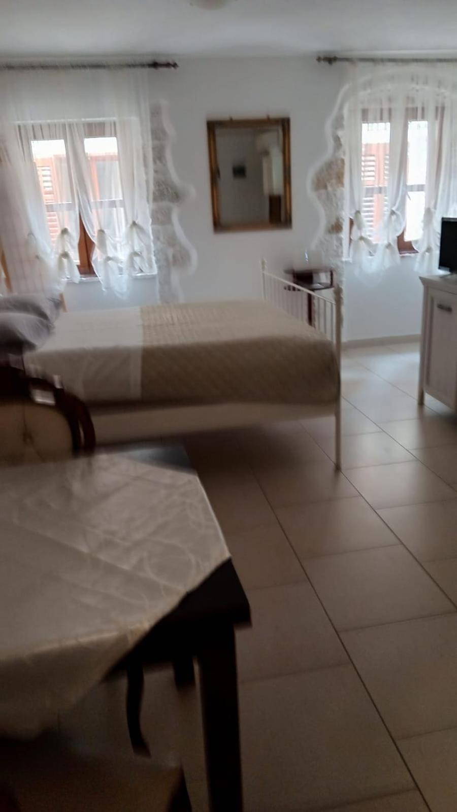 Apartment Martin - 10 Mt To The Beach 罗维尼 外观 照片